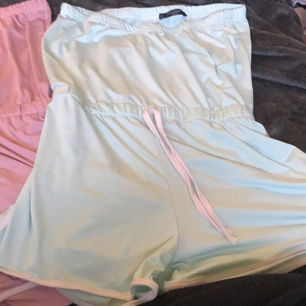 Strapless Rompers - Picture 2 of 3